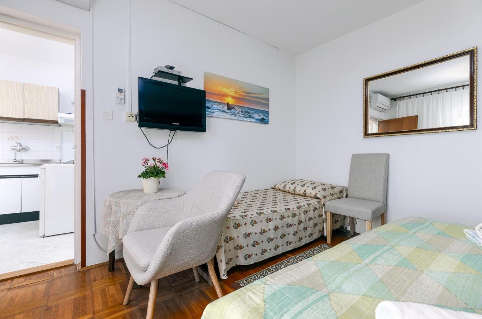Ana Appartement Poreč Buitenkant foto